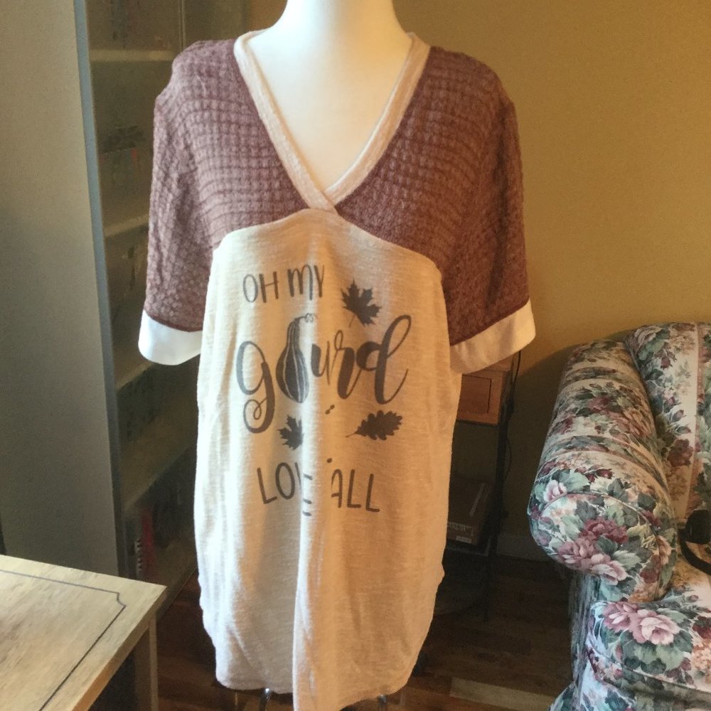 Fall t-shirt size XXL tan and brown excellent condition